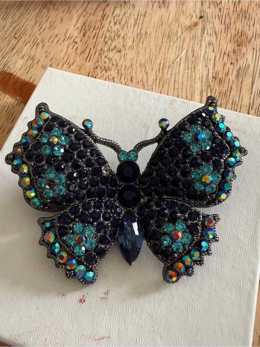 VTG Joan Rivers Blue/Multi Color Butterfly Swarovski  Crystal Brooch